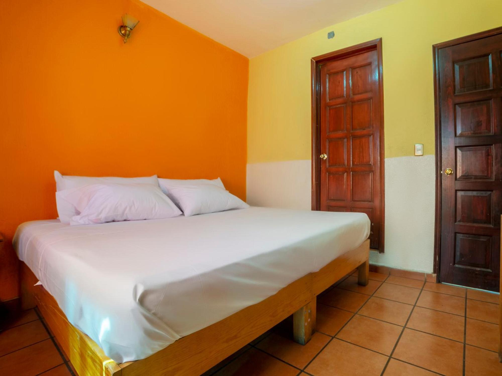 San Agustin Hotel Morelia Exterior photo